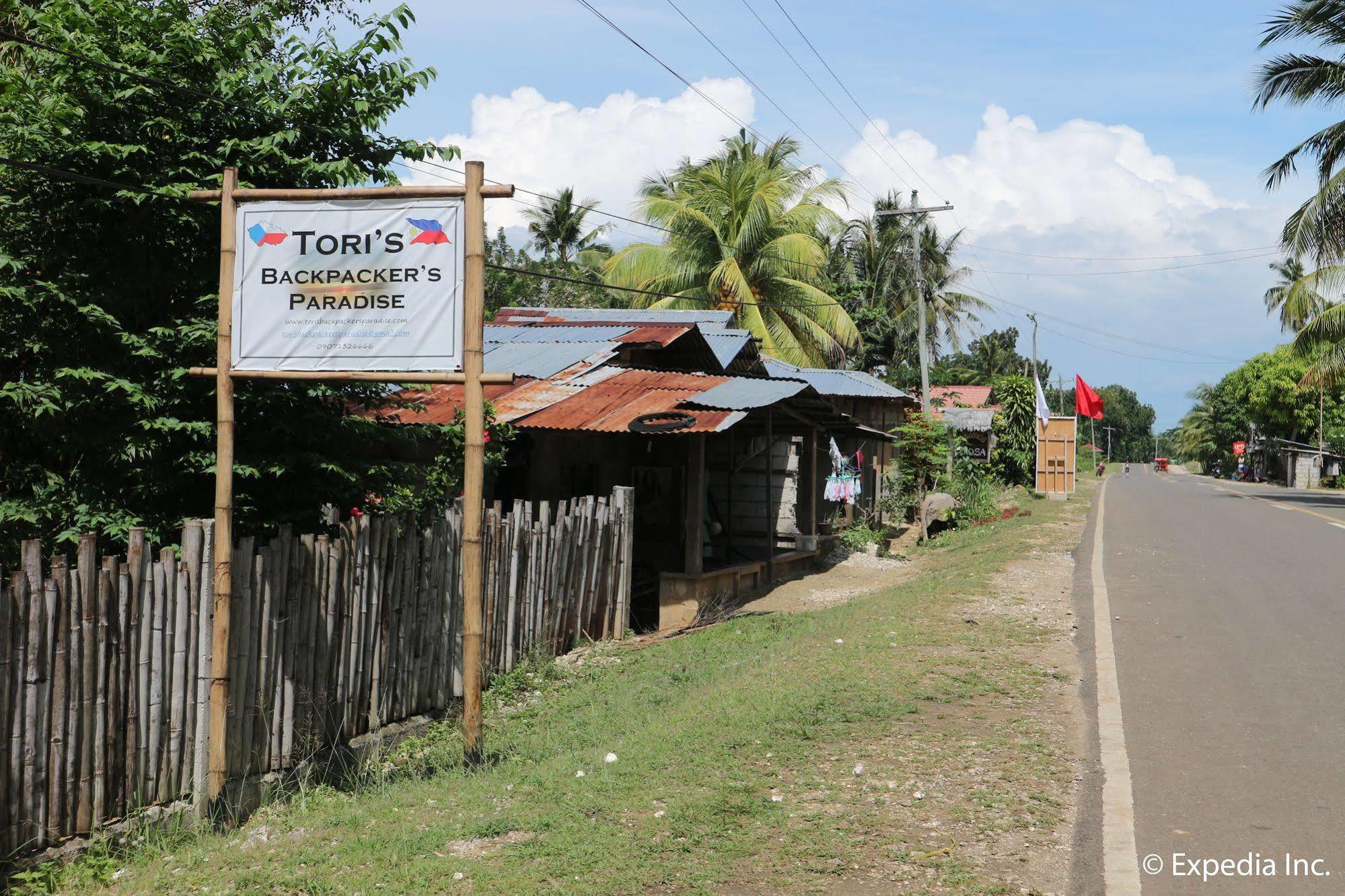 Tori'S Backpacker'S Paradise Hostel Siquijor Exterior photo