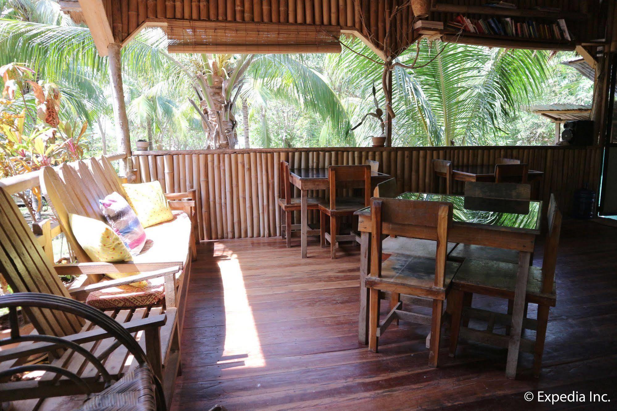 Tori'S Backpacker'S Paradise Hostel Siquijor Exterior photo